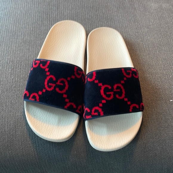 Gucci Fall Slides - Picture 1 of 3